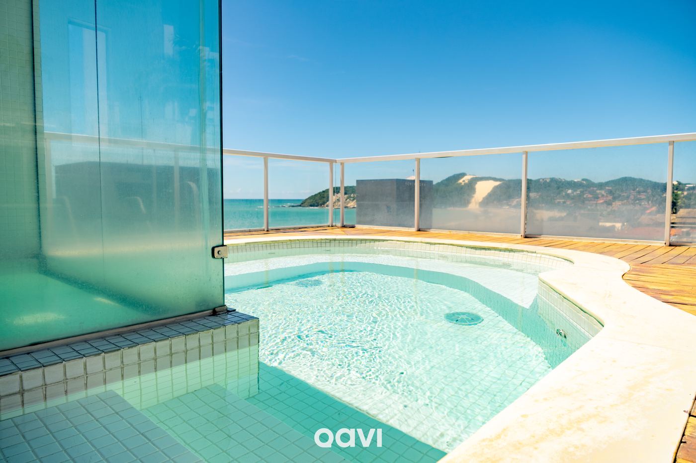 Piscina com vista