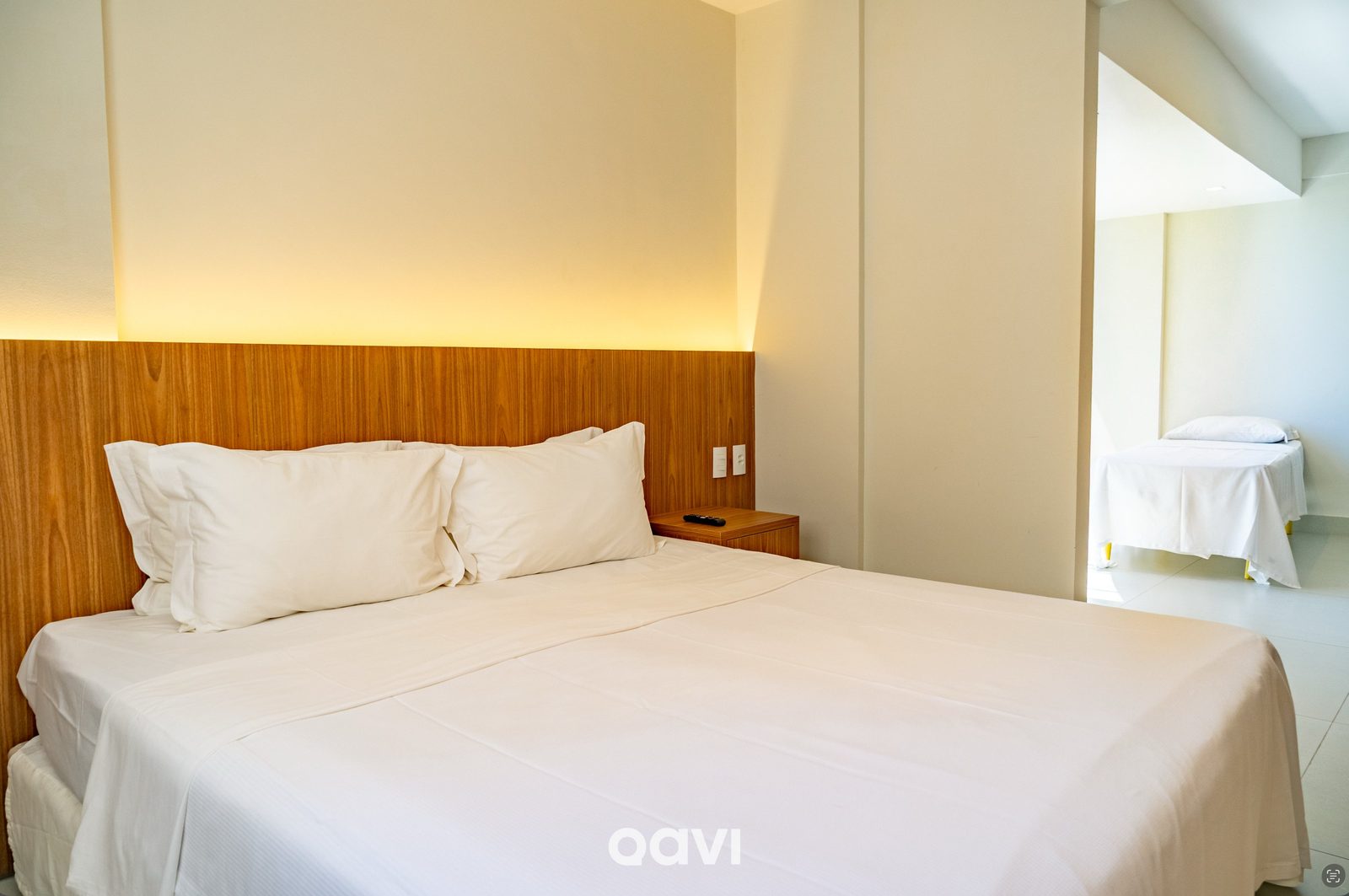 Quarto Smart: cama principal e auxiliar